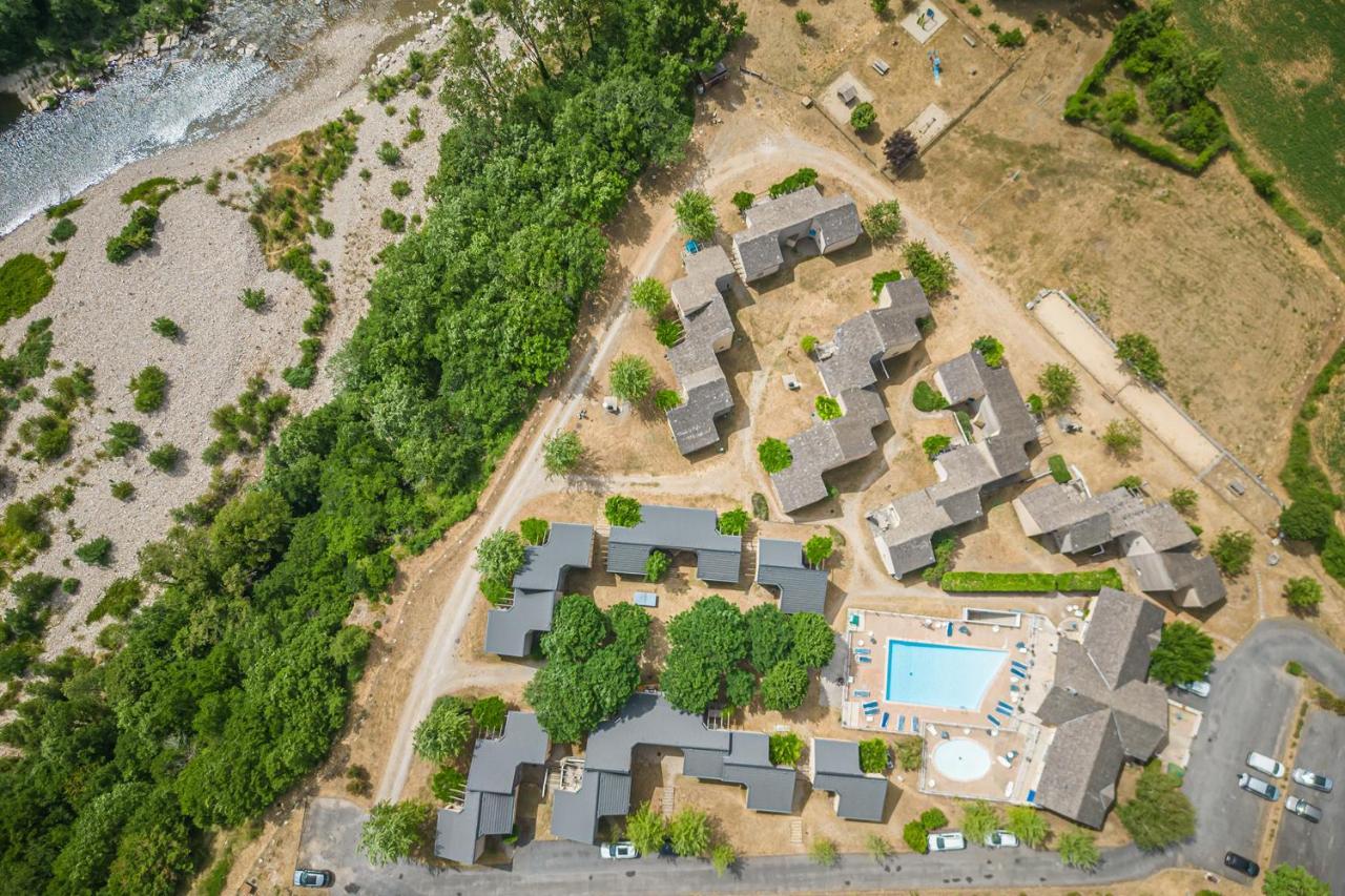 Village De Gites De Blajoux Quezac  Exterior foto